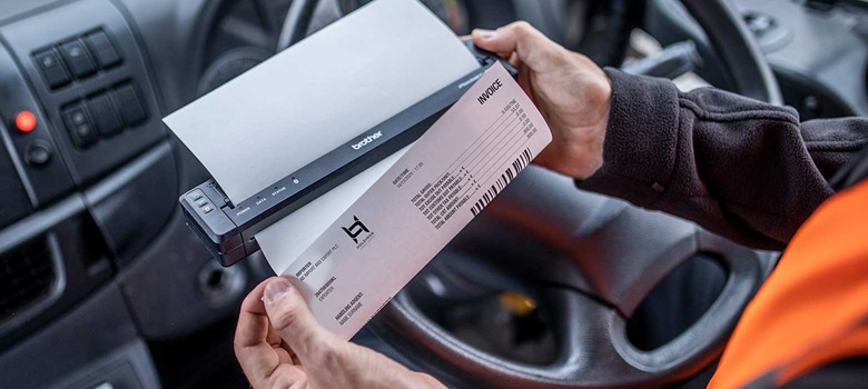 Drukowanie faktury w pojeździe za pomocą drukarki mobilnej 